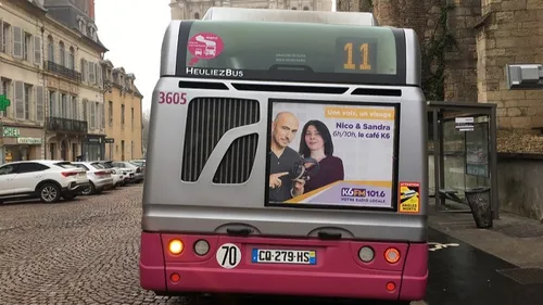 Découvrez les visages de l’équipe de K6FM sur les bus Divia 